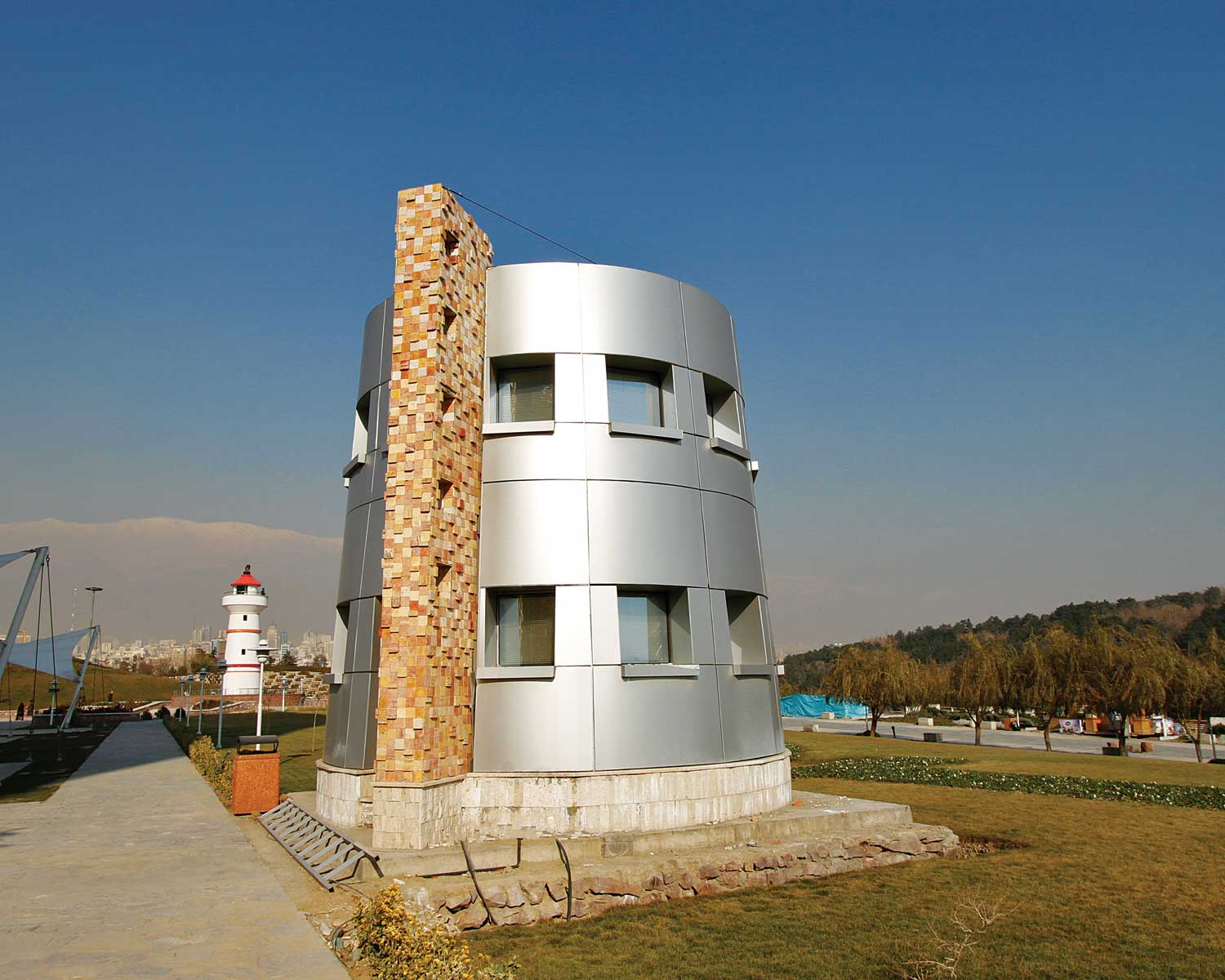 Abb-o-Atash Park.