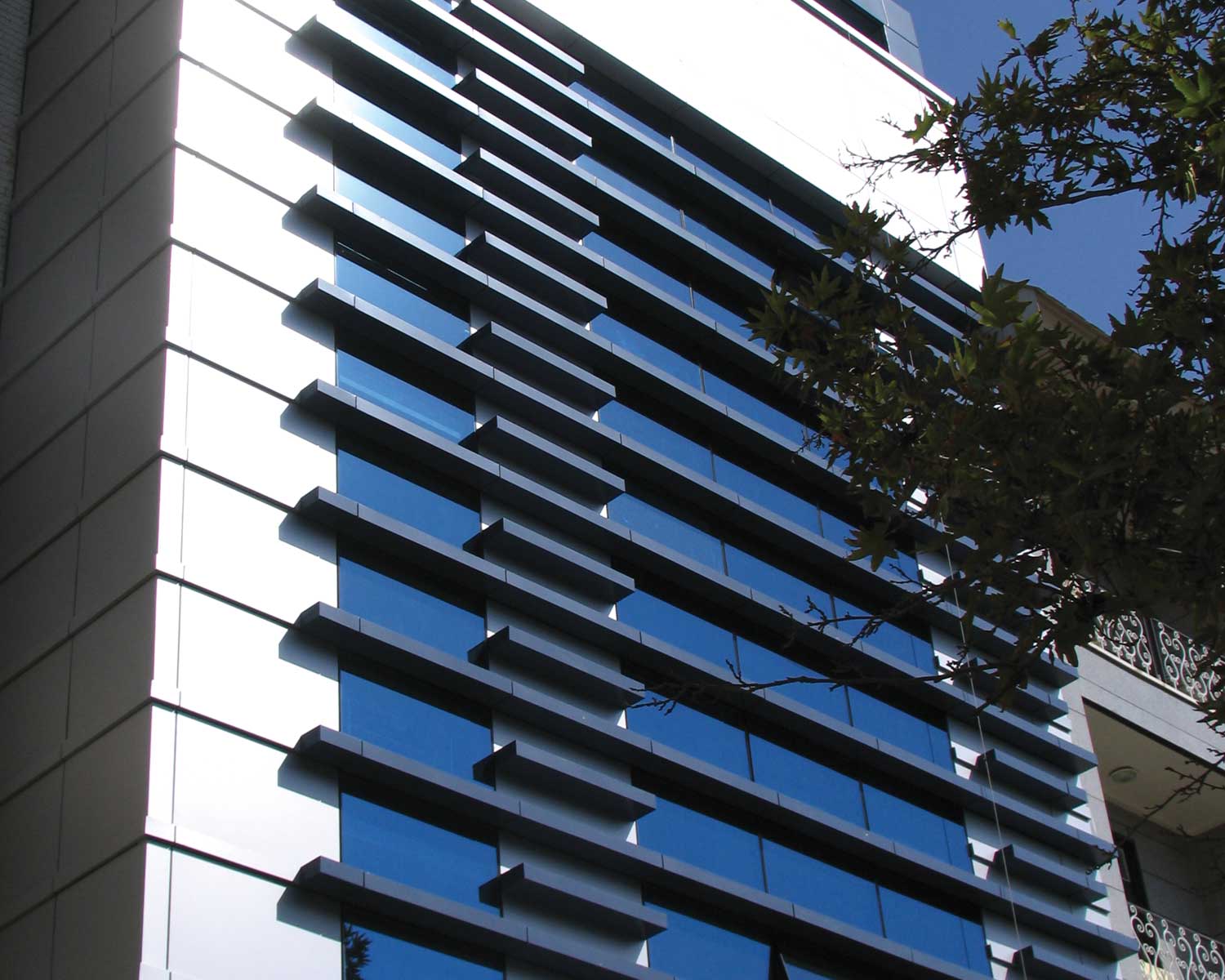 AMIRABAAD Office Building
